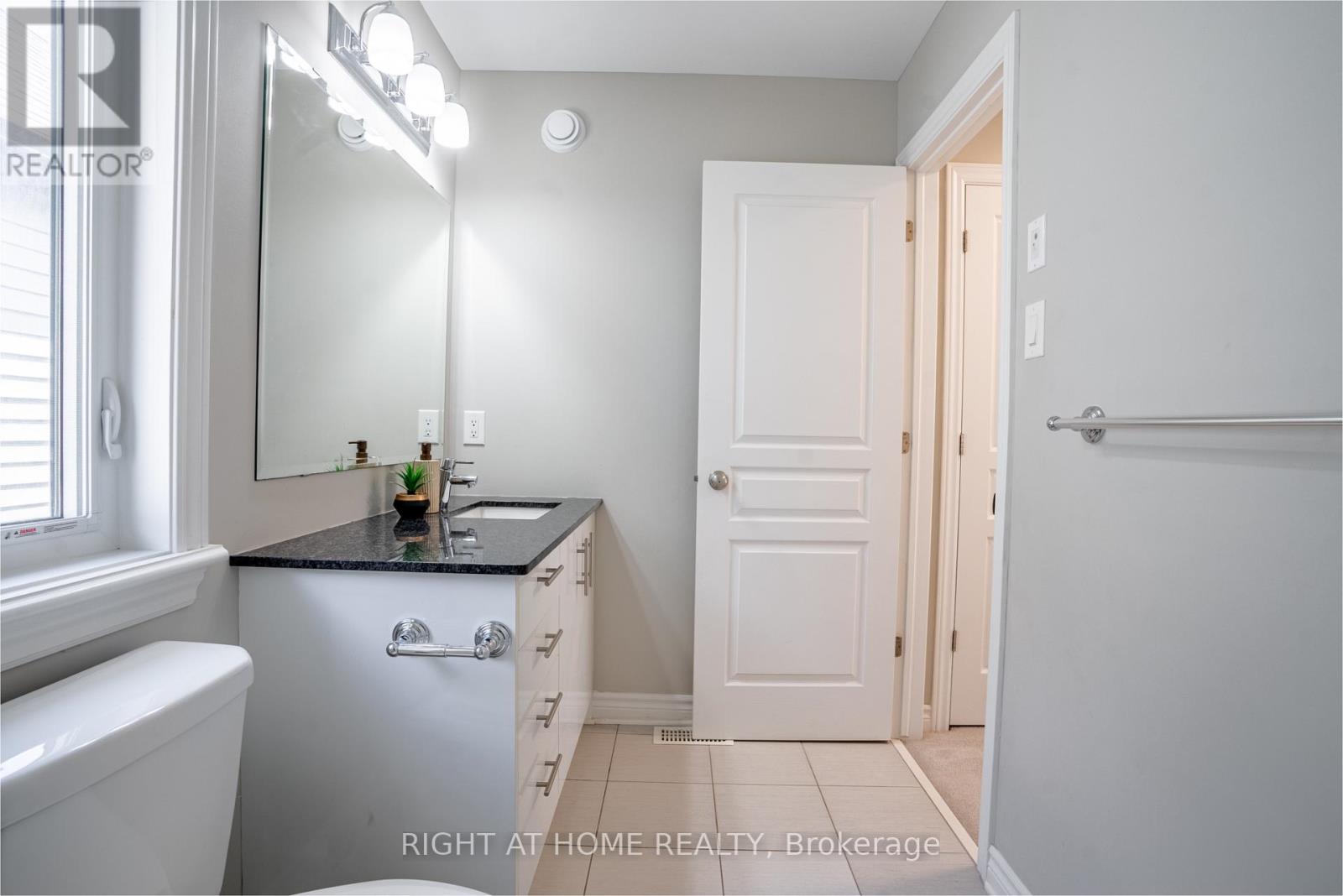3 Bed, 3 Bath House for Sale in Ottawa – 151 CAMBIE ROAD, Ottawa – MLS# X13618798 - Image 27