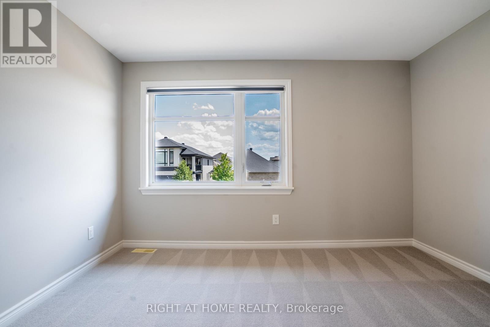 3 Bed, 3 Bath House for Sale in Ottawa – 151 CAMBIE ROAD, Ottawa – MLS# X13618798 - Image 31