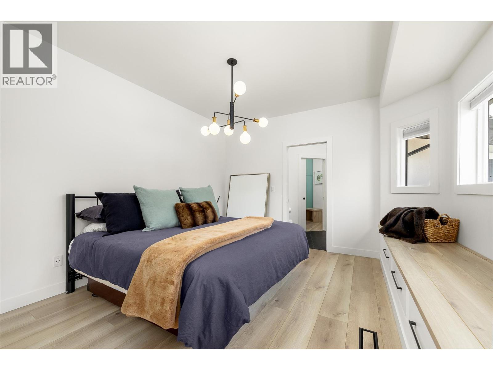  1090 Camp Road, Lake Country