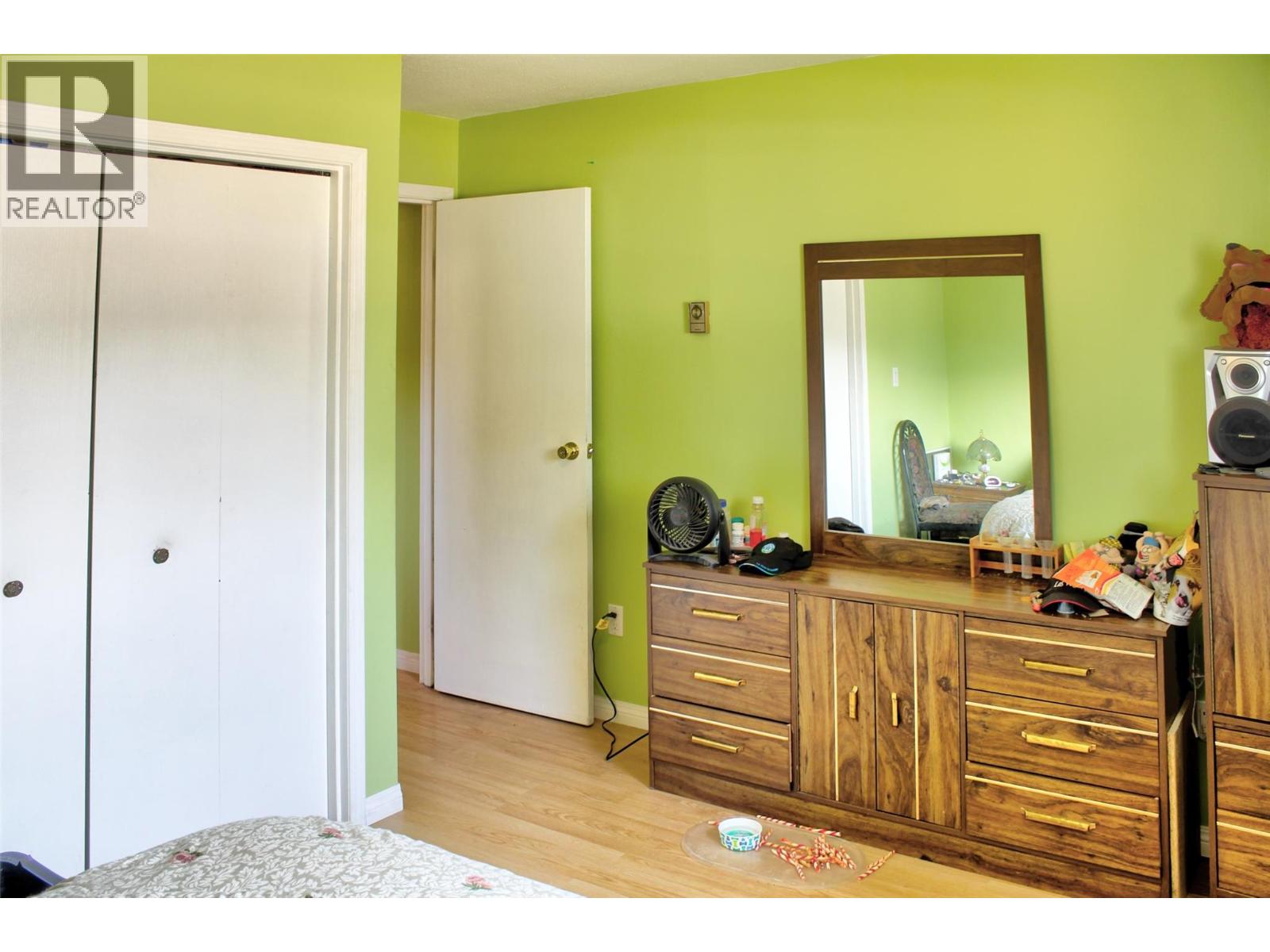 2860 Willowdale Drive - 12