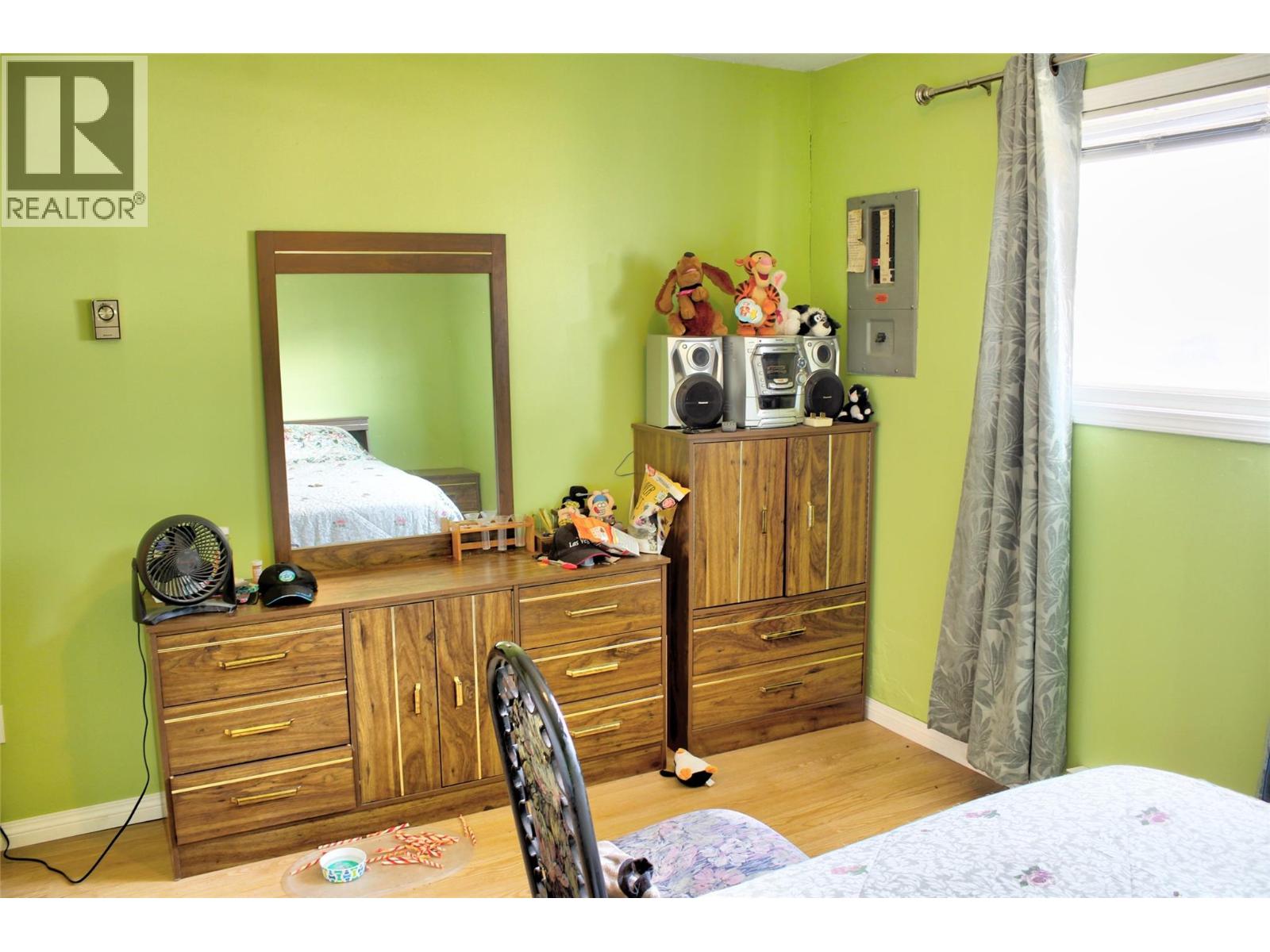 2860 Willowdale Drive - 11