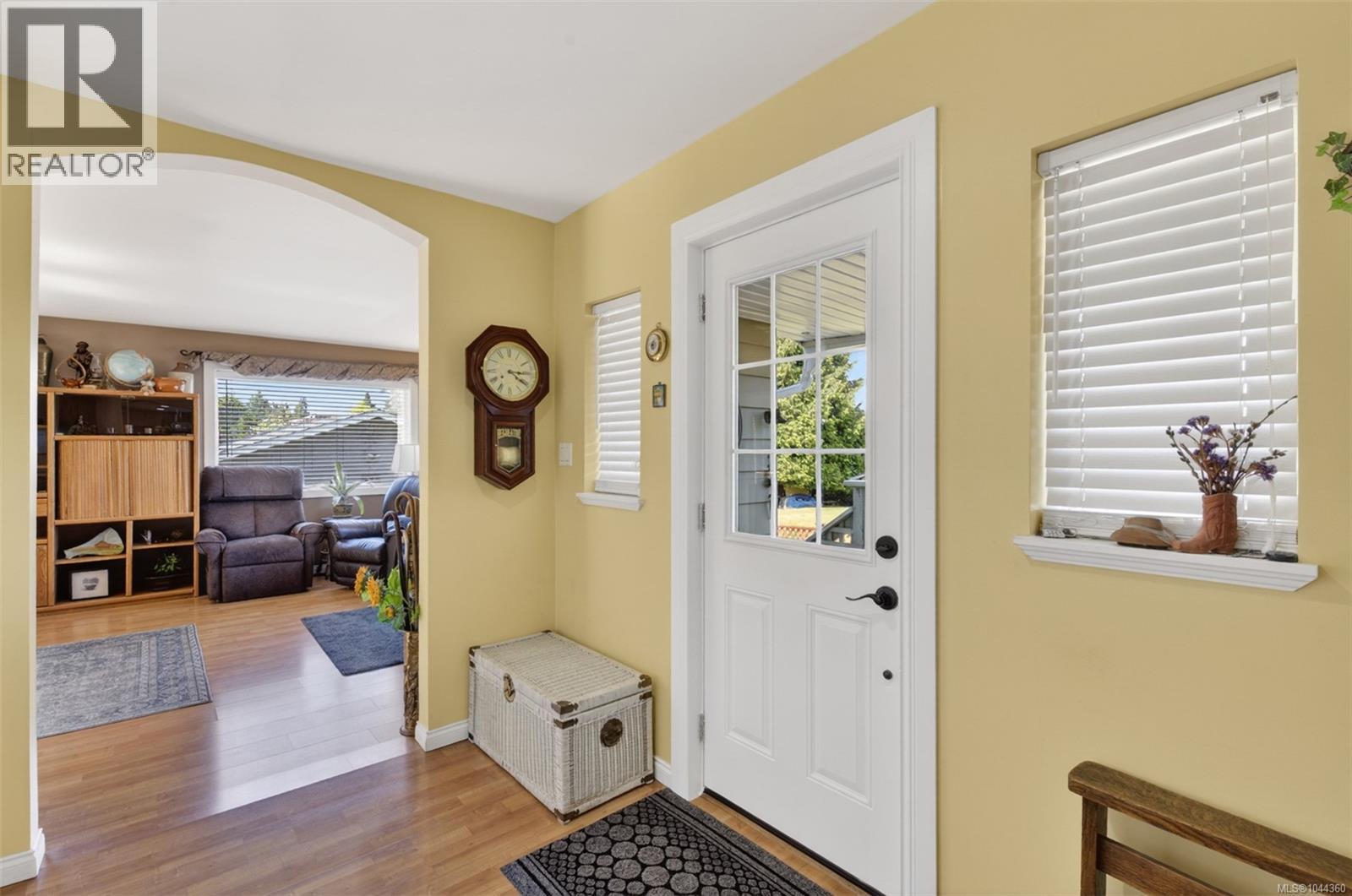 3475 Seacloud Rd - 24