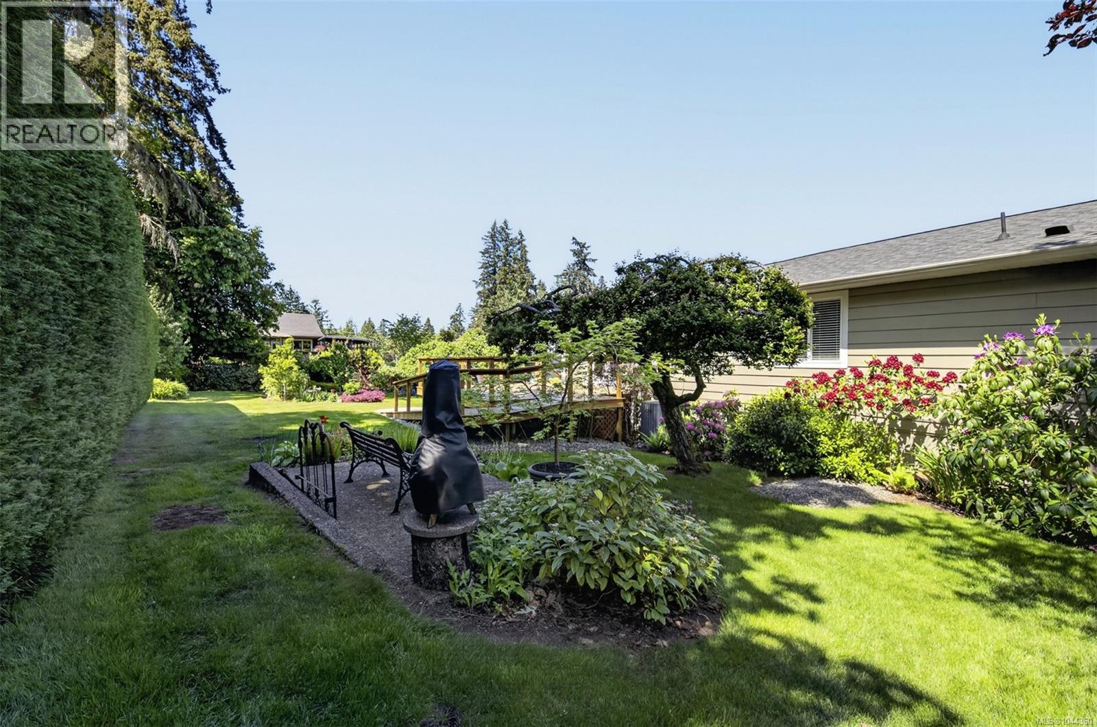 3475 Seacloud Rd - 36