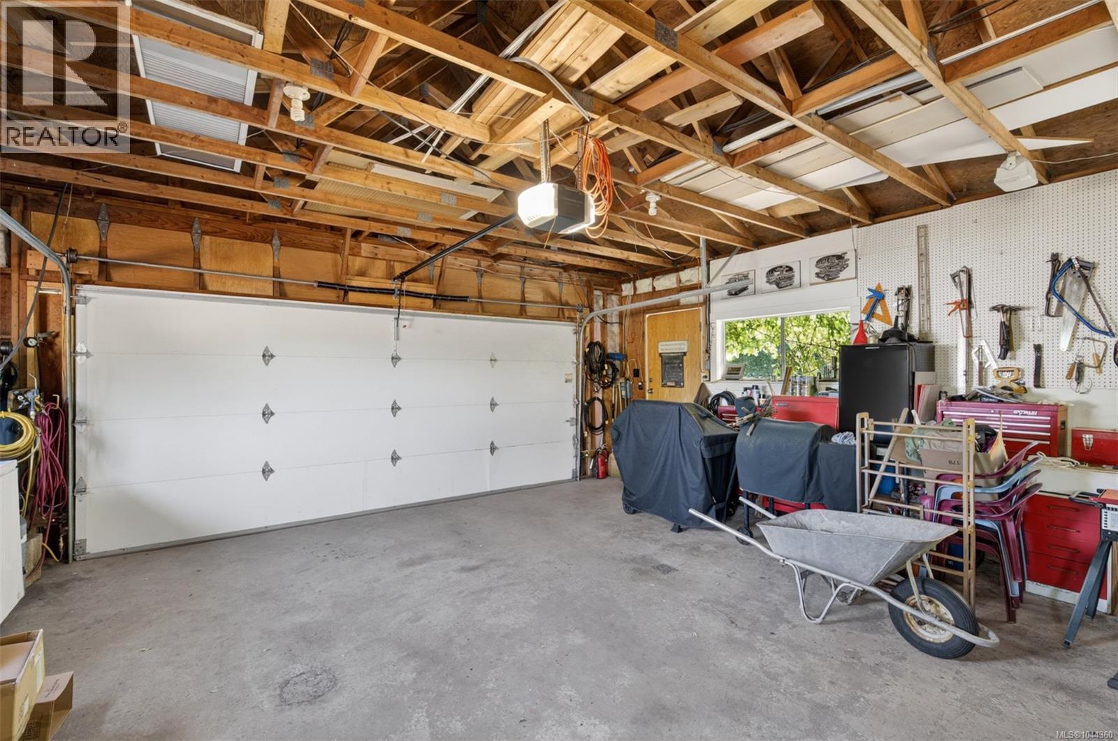 3475 Seacloud Rd - 42