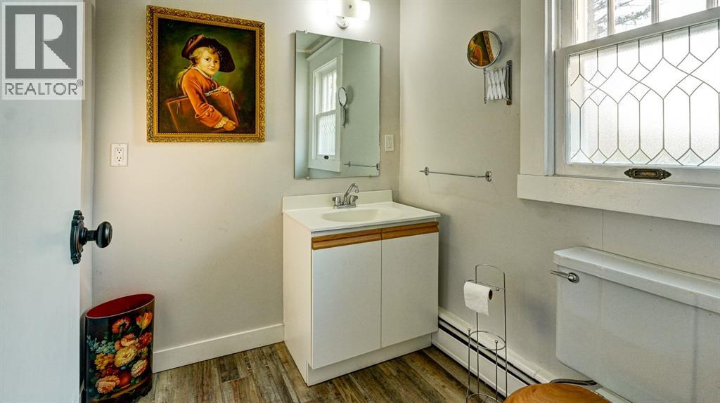 4309 2 Street W - Image 19