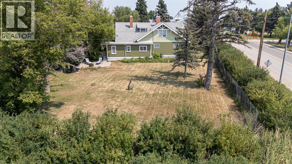 4309 2 Street W - Image 36