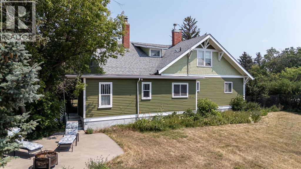 4309 2 Street W - Image 39