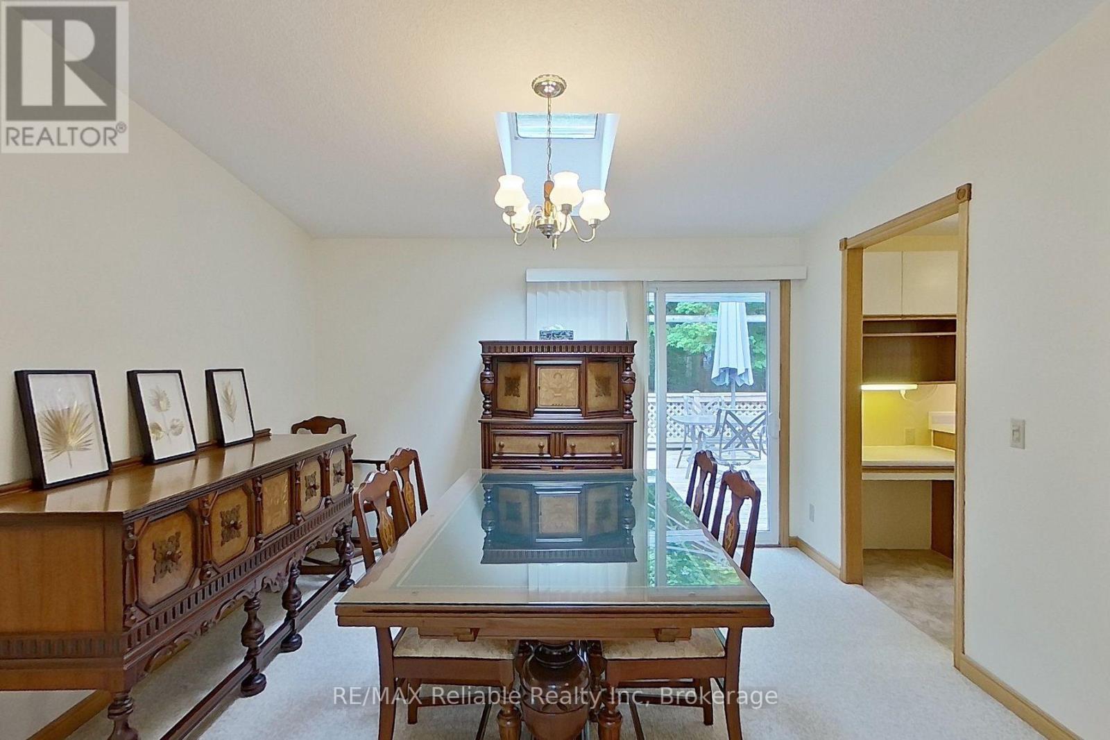 117 TAMARACK DRIVE - 15