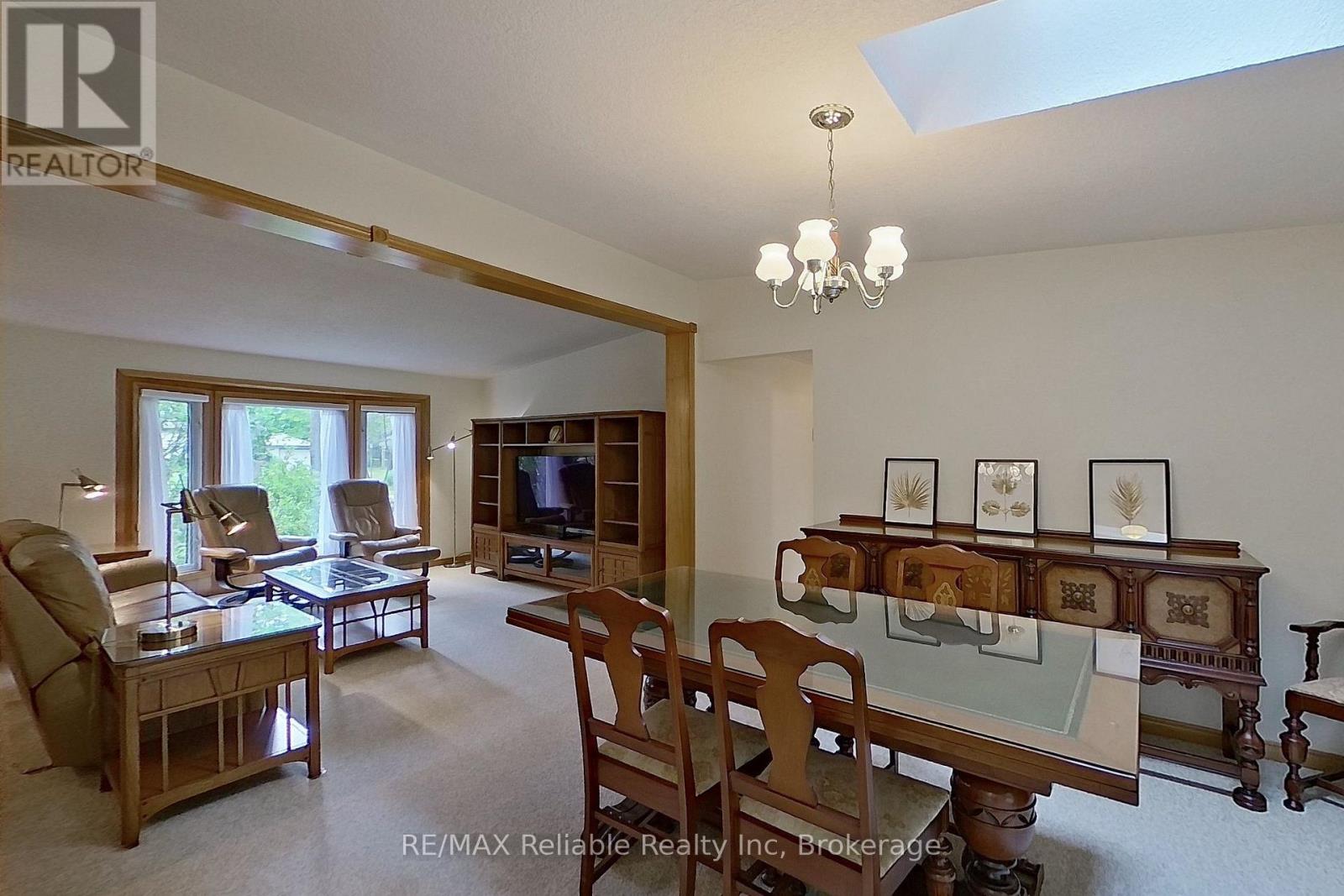 117 TAMARACK DRIVE - Image 16
