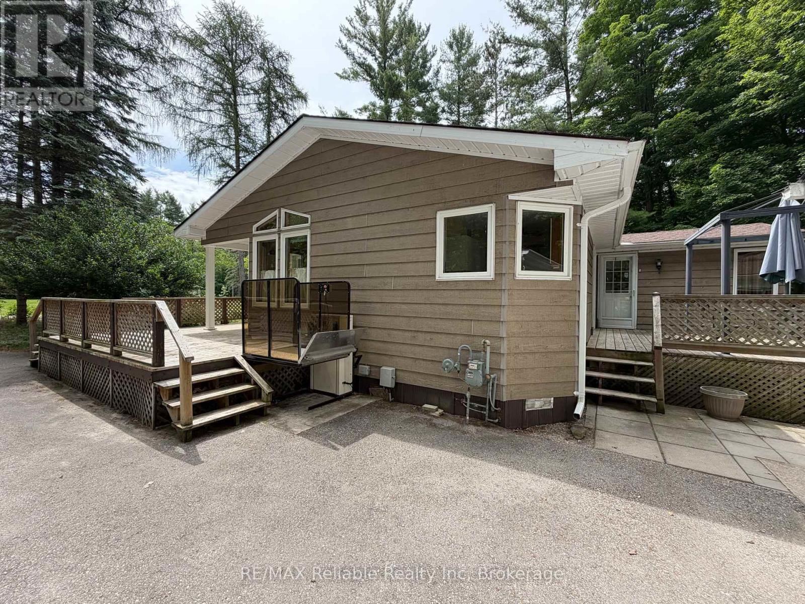 117 TAMARACK DRIVE - 5
