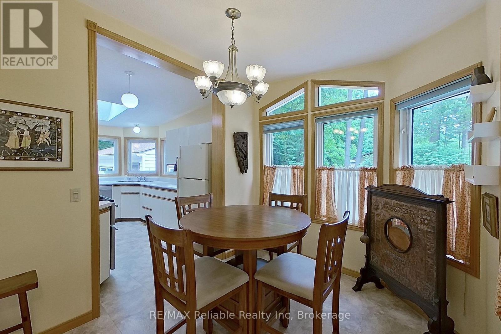 117 TAMARACK DRIVE - 7