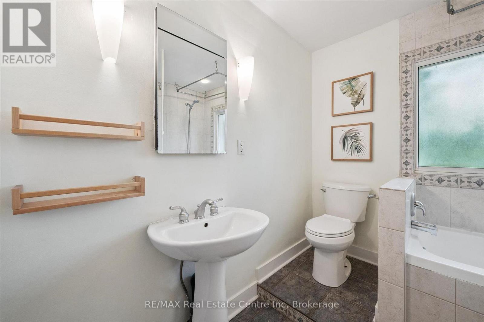 6 PEARL STREET - Image 13