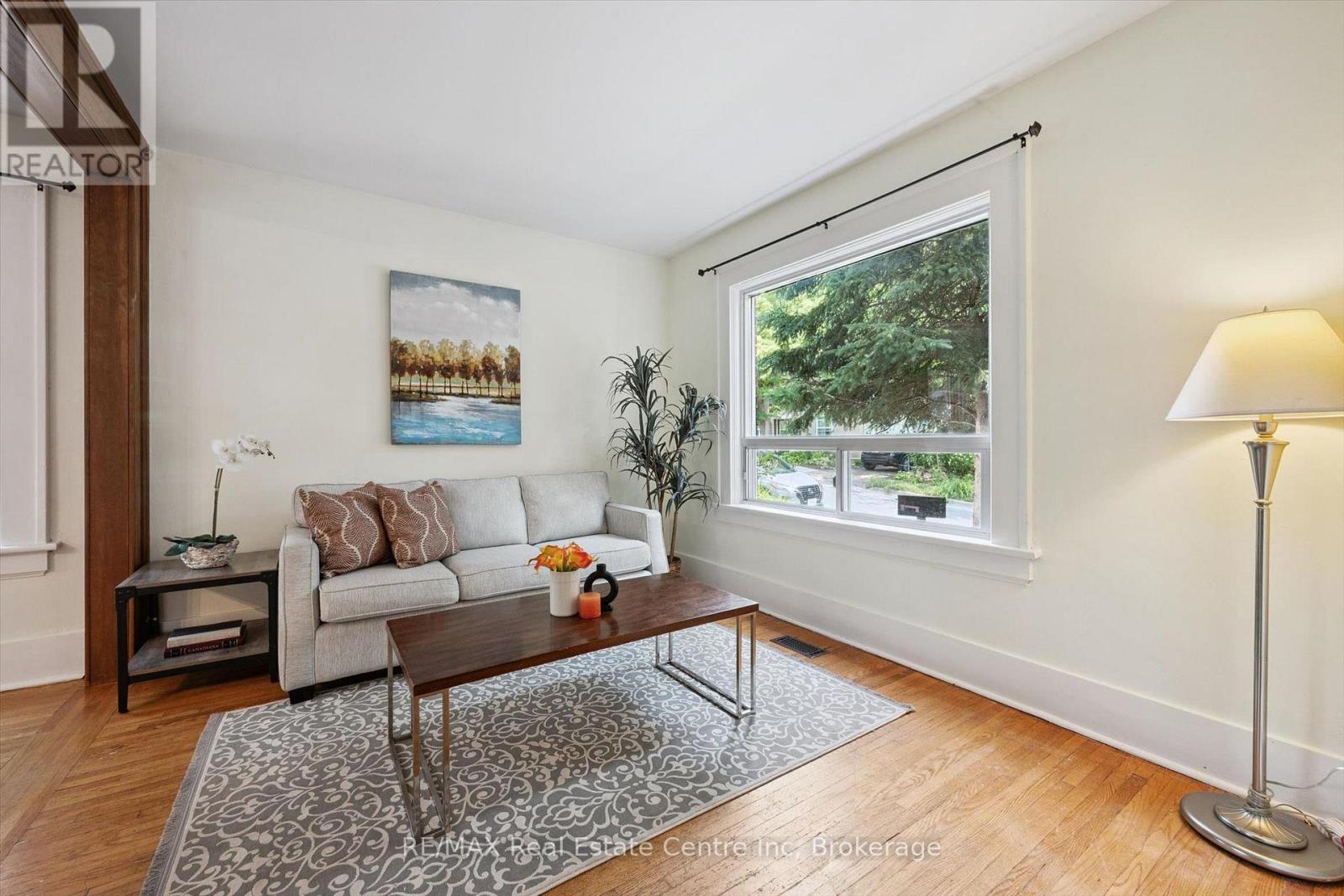 6 PEARL STREET - Image 4