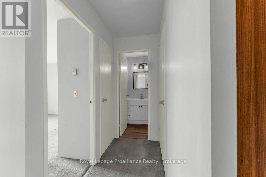 #509 358 QUEEN MARY ROAD - Image 25