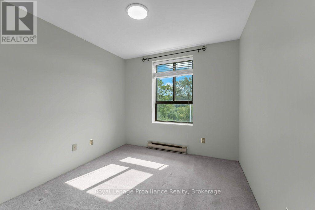 #509 358 QUEEN MARY ROAD - Image 30