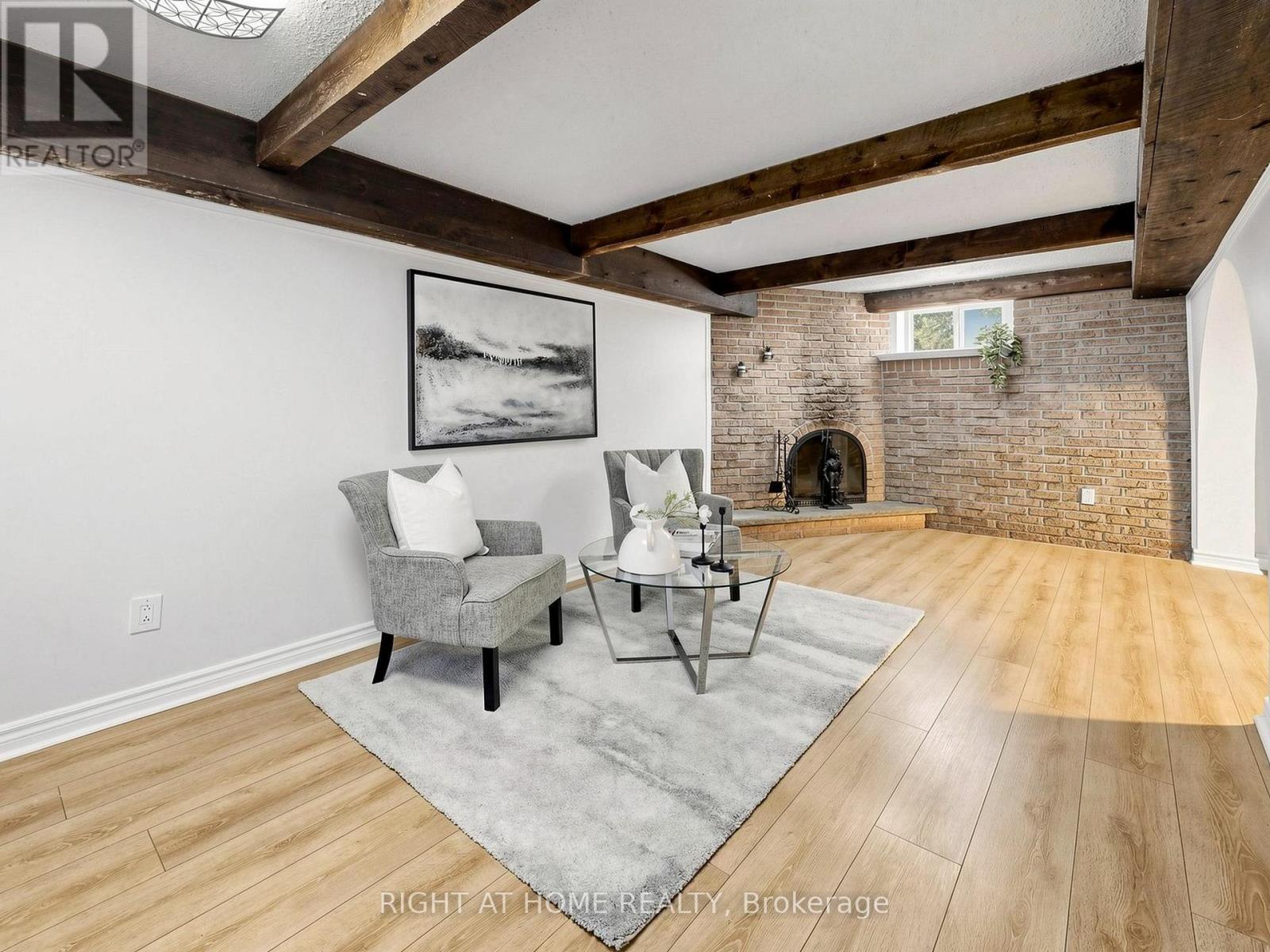 305 PLEASANT AVENUE - 37