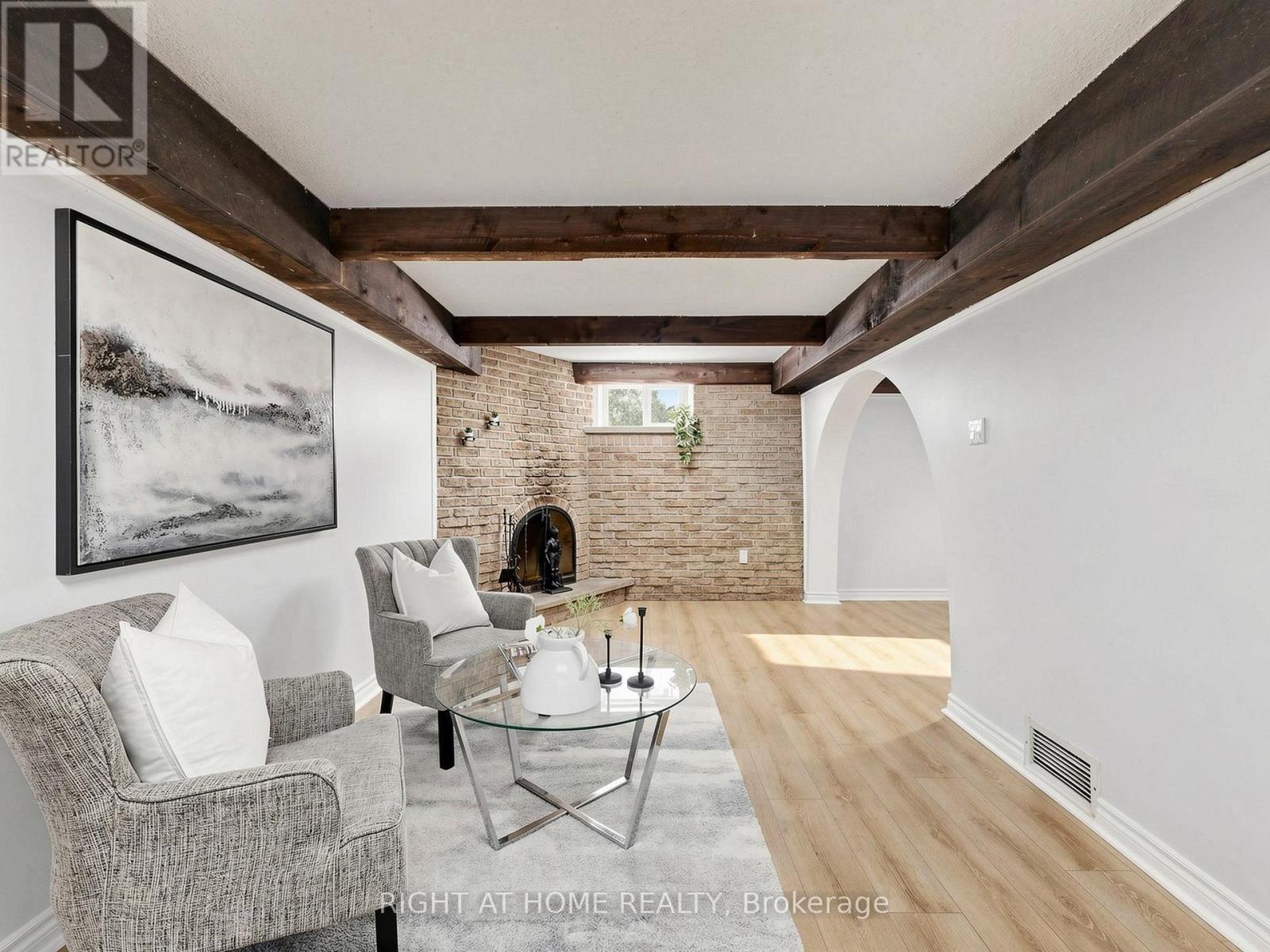 305 PLEASANT AVENUE - 38