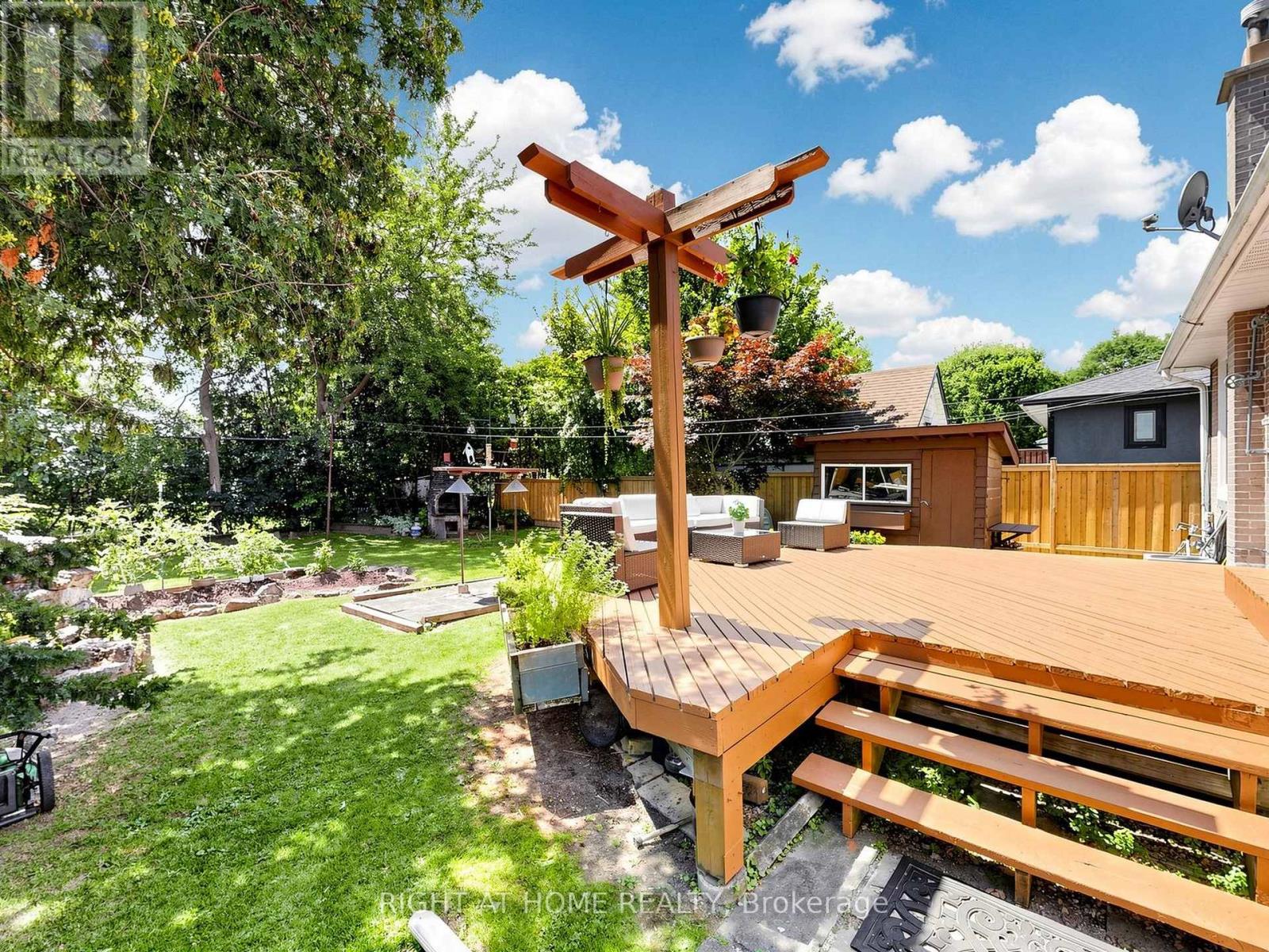305 PLEASANT AVENUE - 47