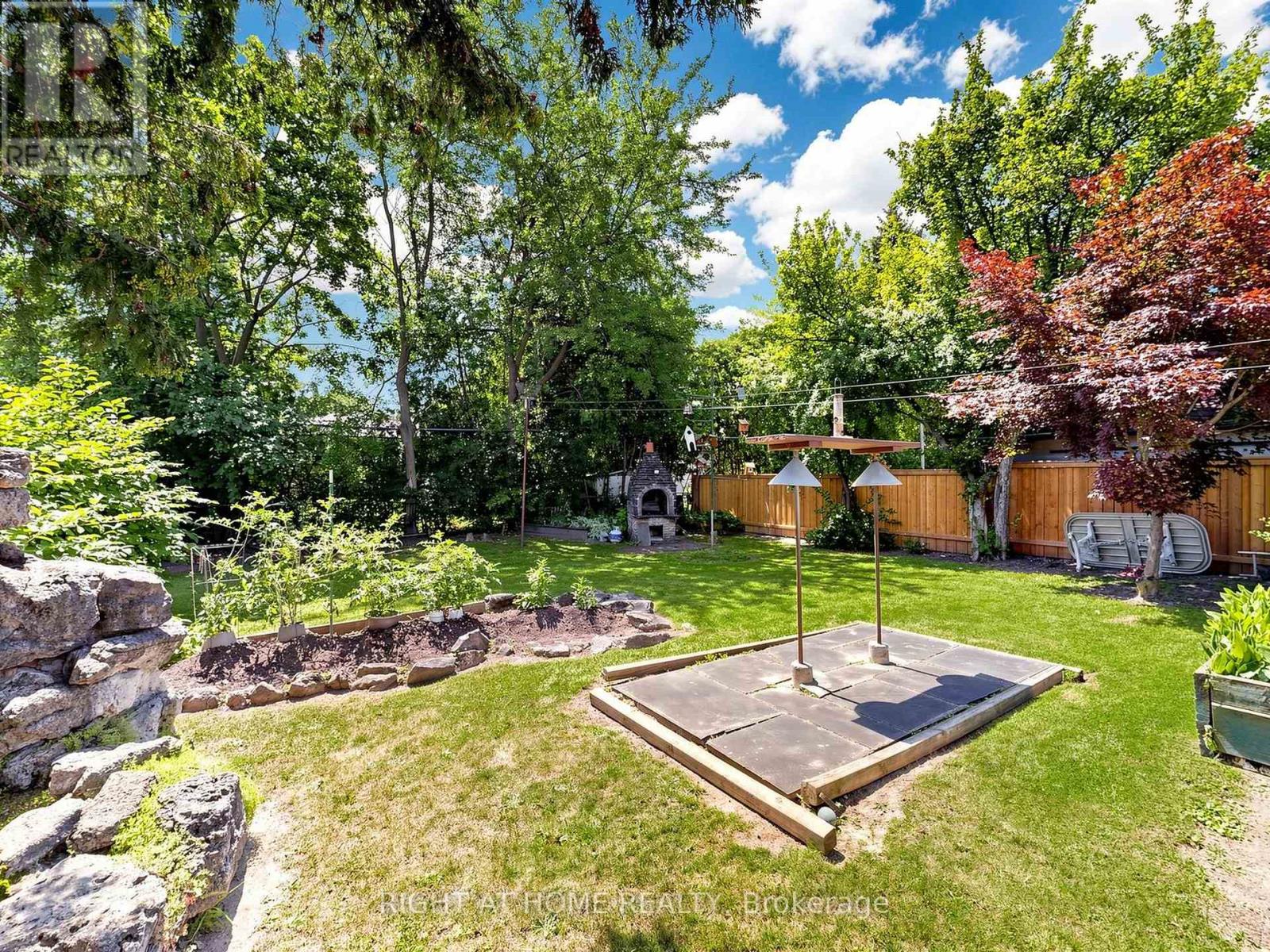305 PLEASANT AVENUE - Image 48