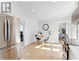 305 Pleasant Avenue, Toronto, ON M2R2R2 Photo 15