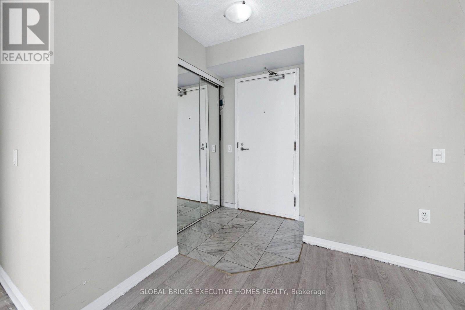 #1309 21 OVERLEA BOULEVARD - 5