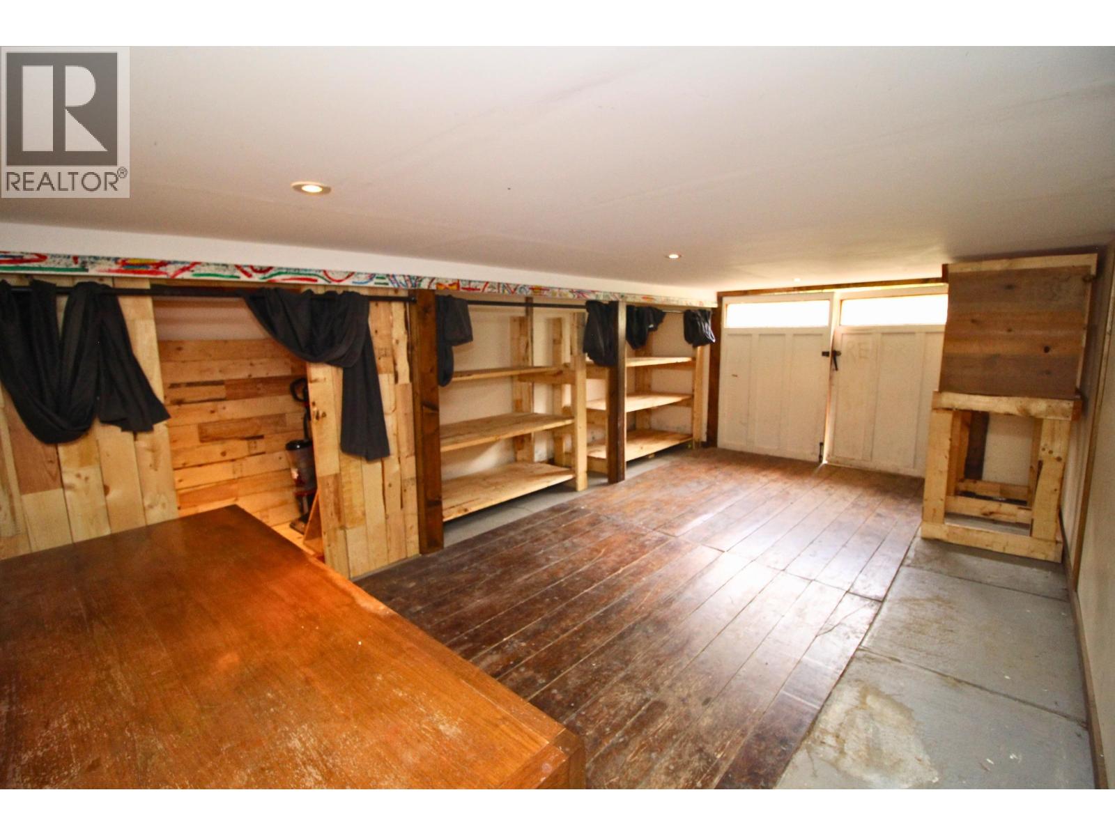 2651 MORGAN ROAD - 32