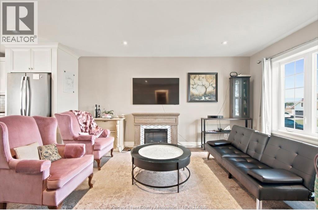 6 JOANEY LANE - 7