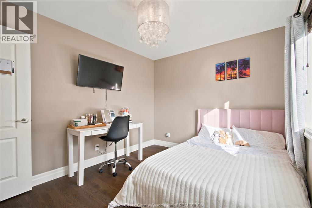 6 JOANEY LANE - 14
