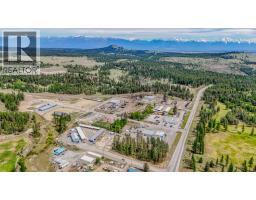 1142 304th Street, Marysville, BC V1A3H6 Photo 8