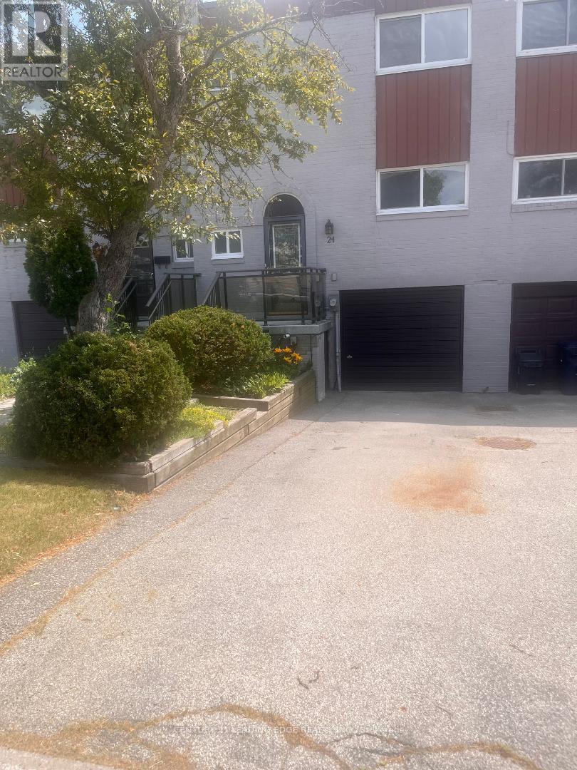 24 KING HENRYS BOULEVARD - 17