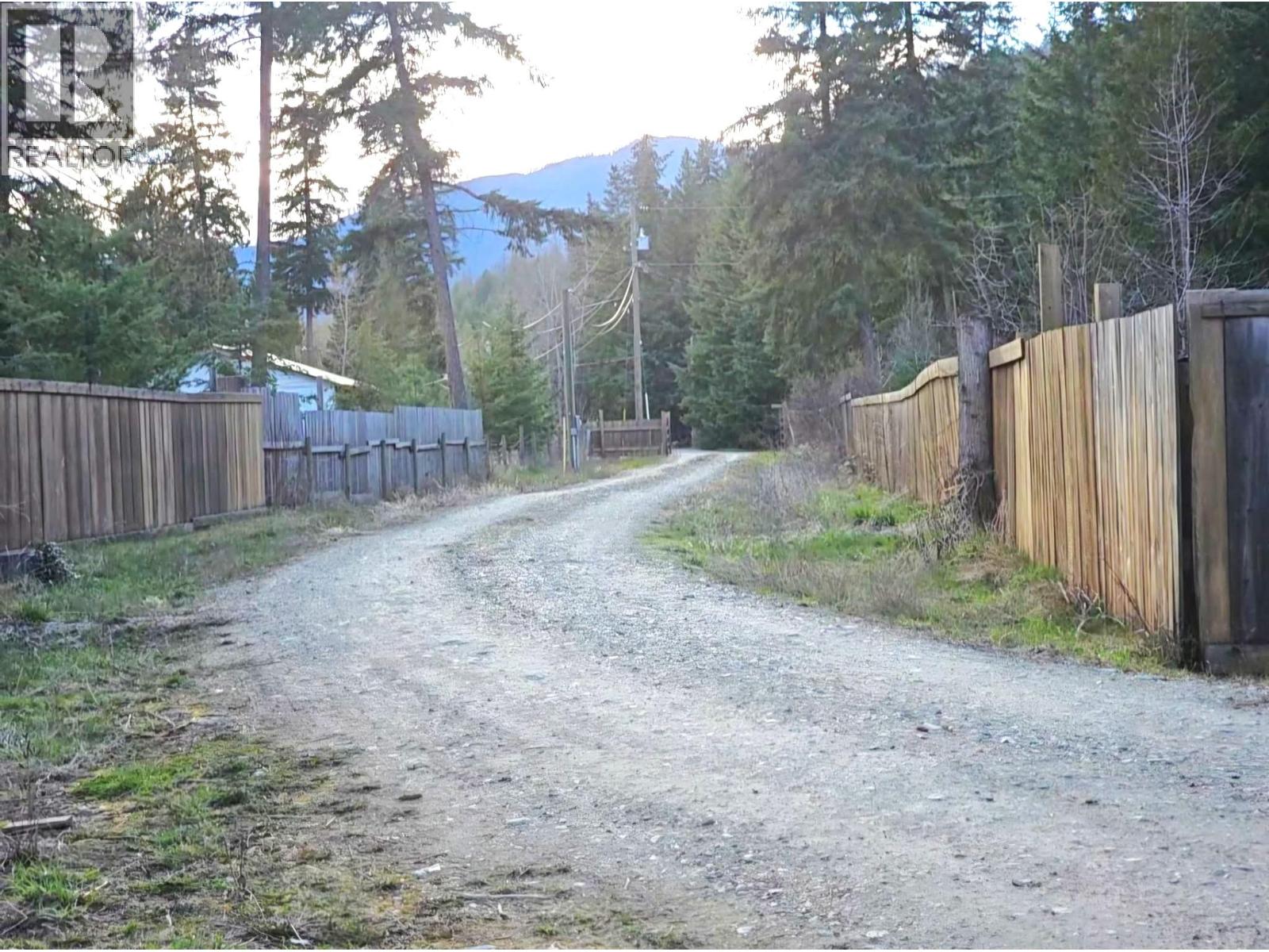 2385 Eva Road - 57