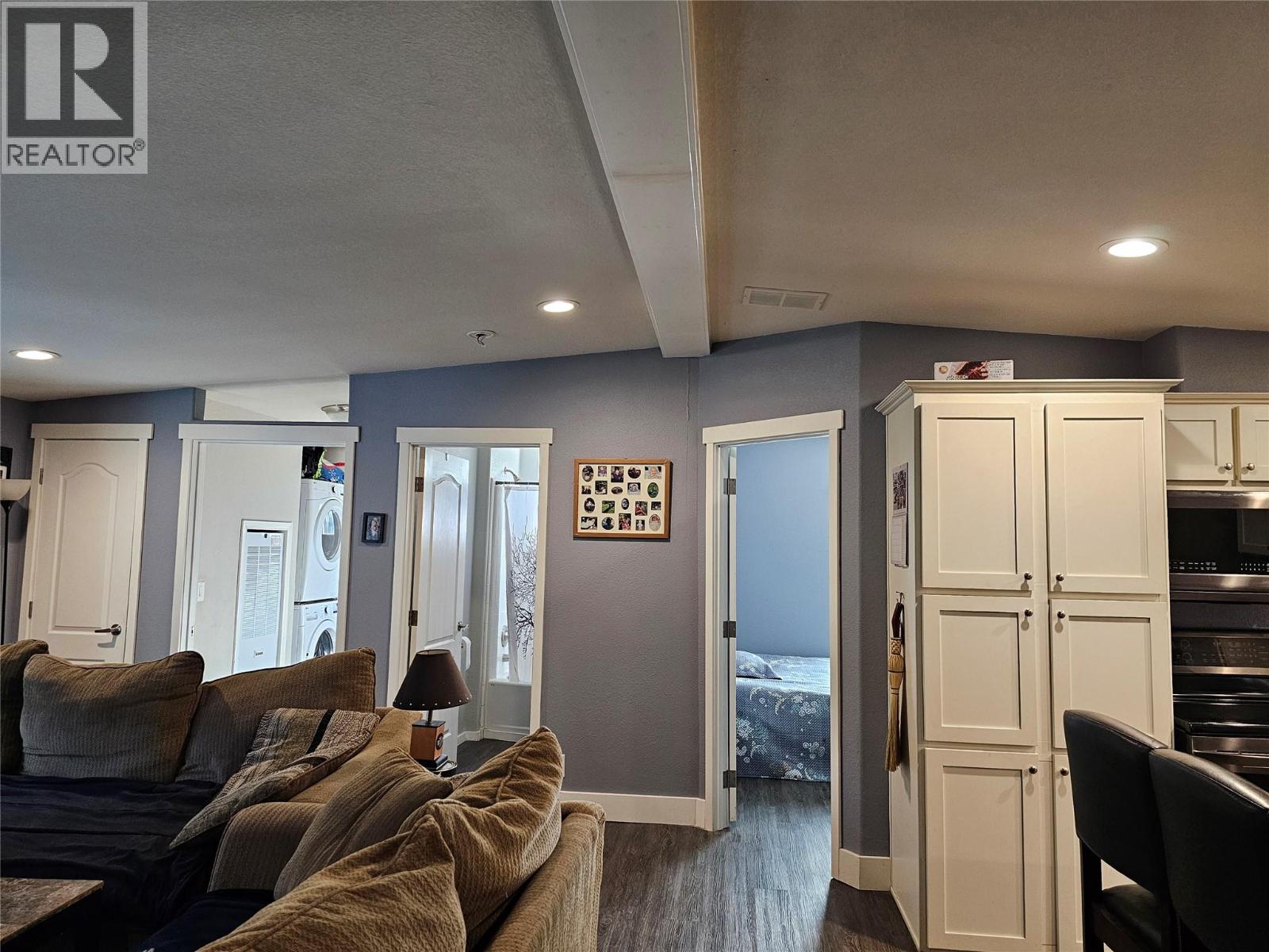 2385 Eva Road - 17