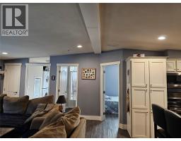 2385 Eva Road, Lee Creek, BC V0E1M4 Photo 17