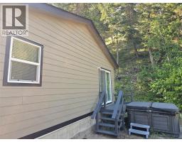 2385 Eva Road, Lee Creek, BC V0E1M4 Photo 50