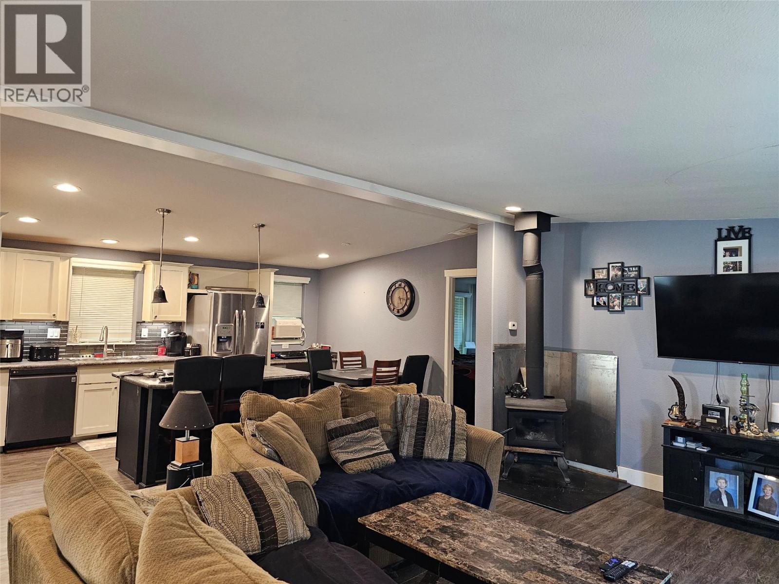 2385 Eva Road - 28