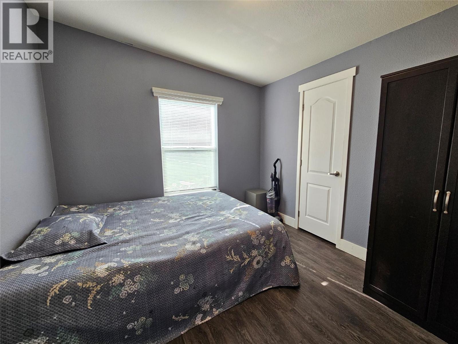 2385 Eva Road - 15