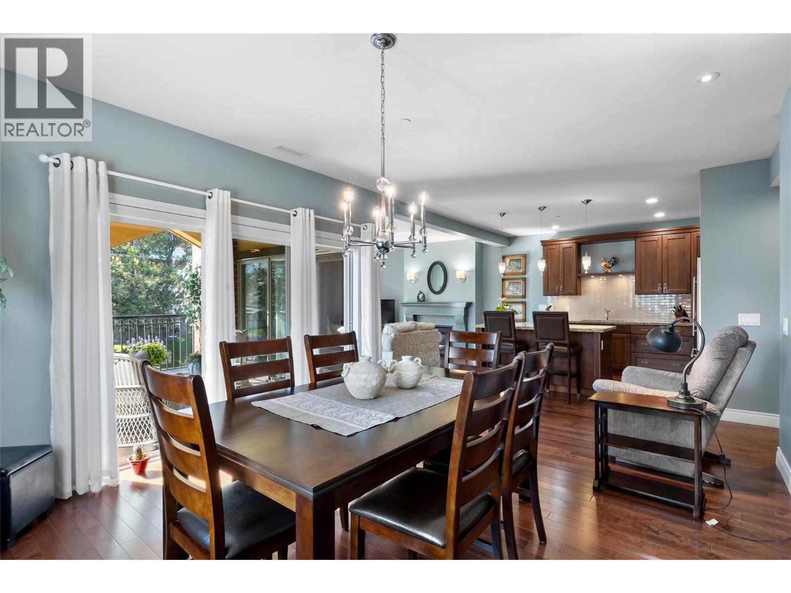 #202 370 Battle Street - Image 10
