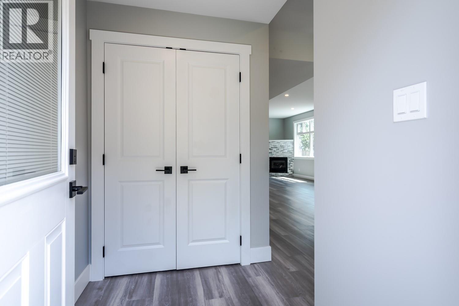 180 HOLLYWOOD Crescent - 39