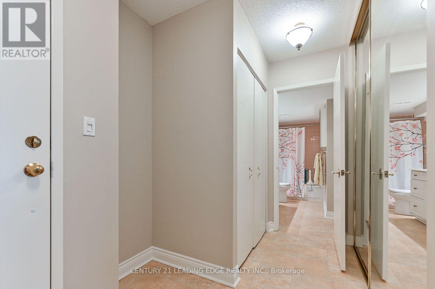 #103 100 ANNA RUSSELL WAY - 5