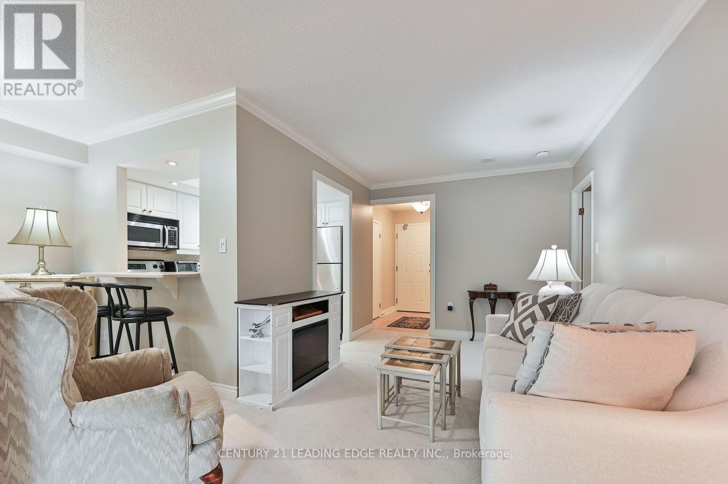 #103 100 ANNA RUSSELL WAY - 9