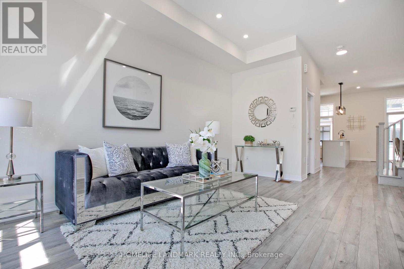33 KAHSHE LANE - 3