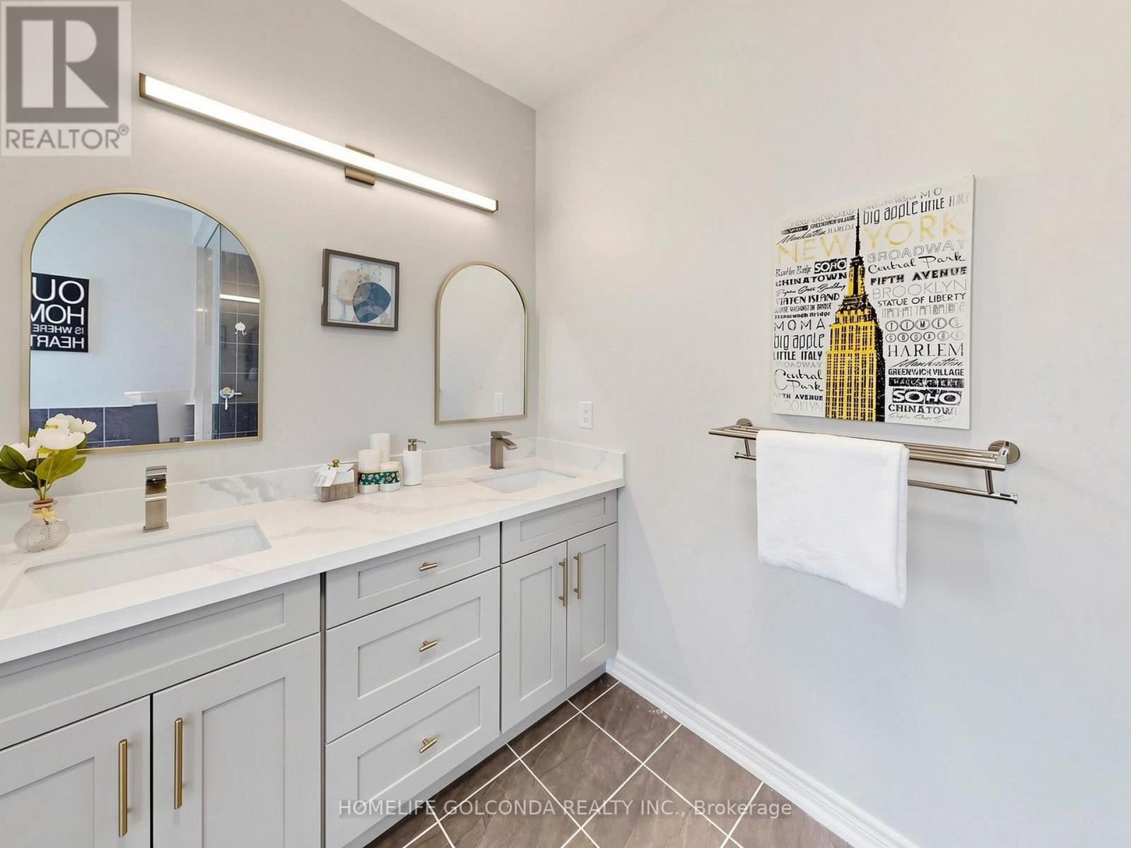 31 BOLSBY COURT - 28