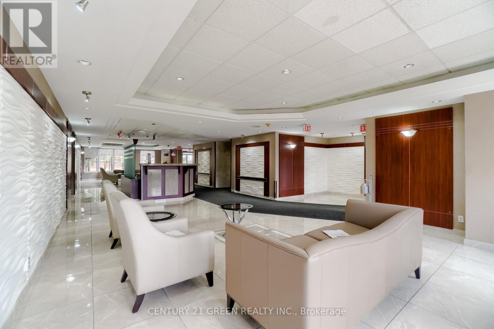 #203 135 HILLCREST AVENUE - 5