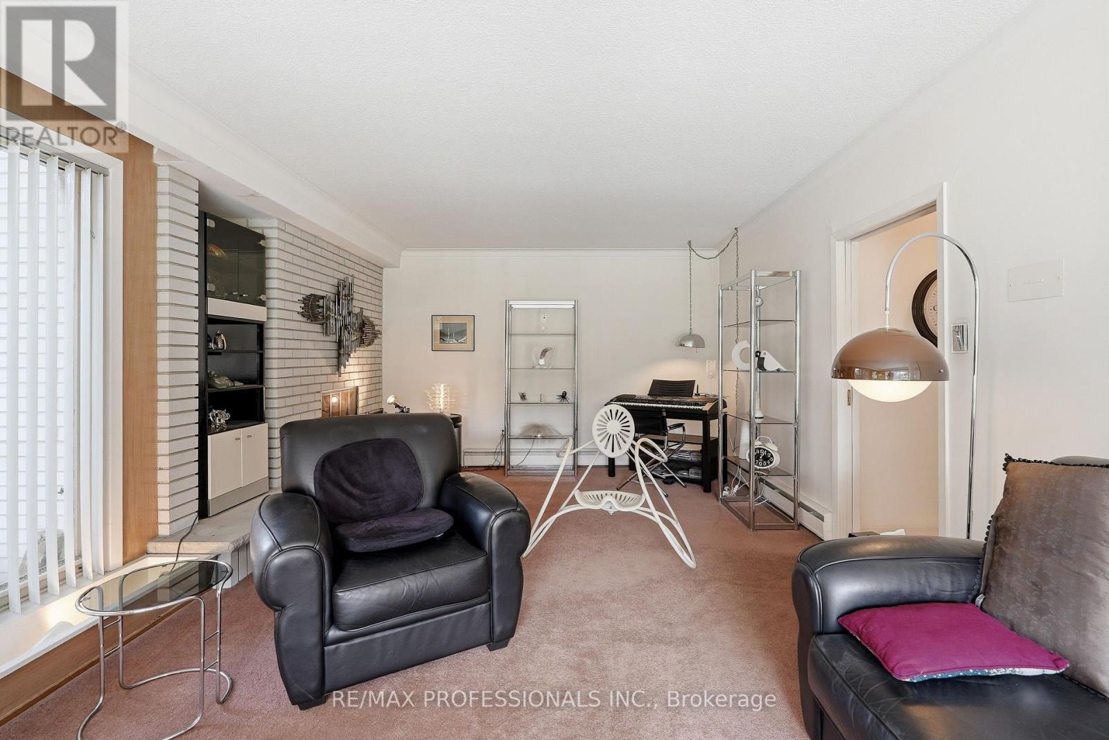 189 EDENBRIDGE DRIVE - 6
