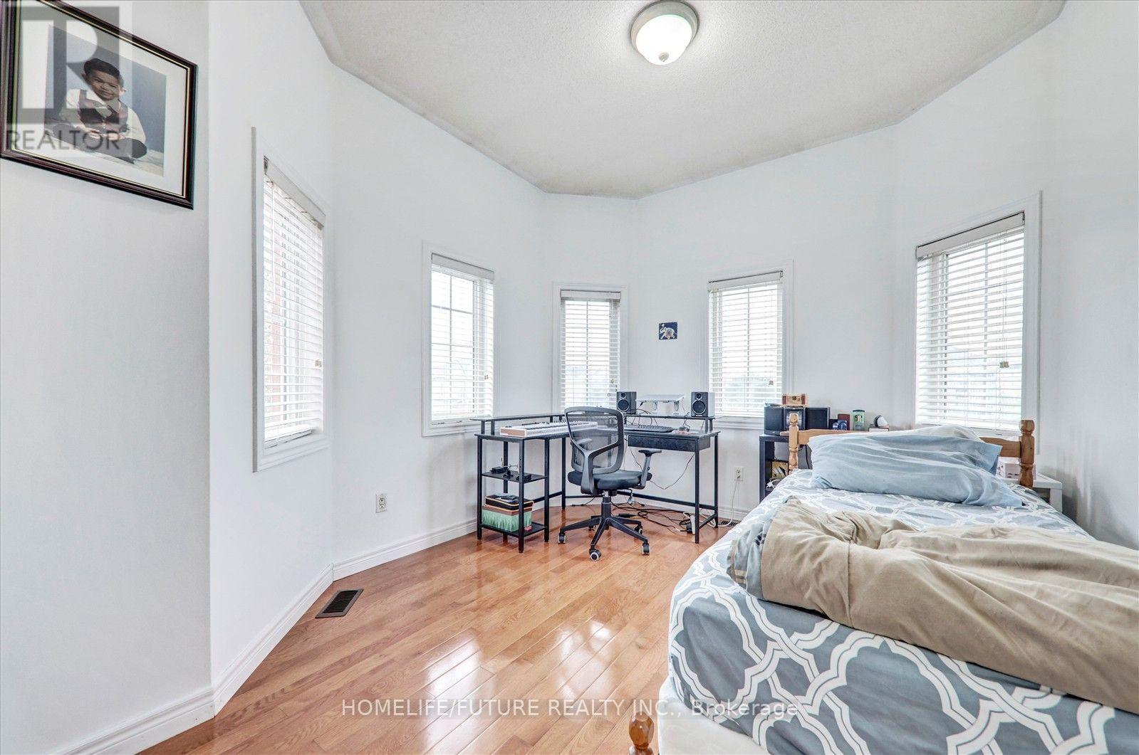 2 TOVEY TERRACE - 28