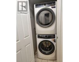 1204 - 3880 Duke Of York Boulevard, Mississauga, ON L5B4M7 Photo 9