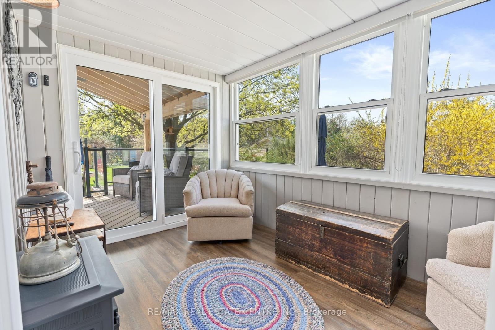 42 RIDGEWAY AVENUE - 17