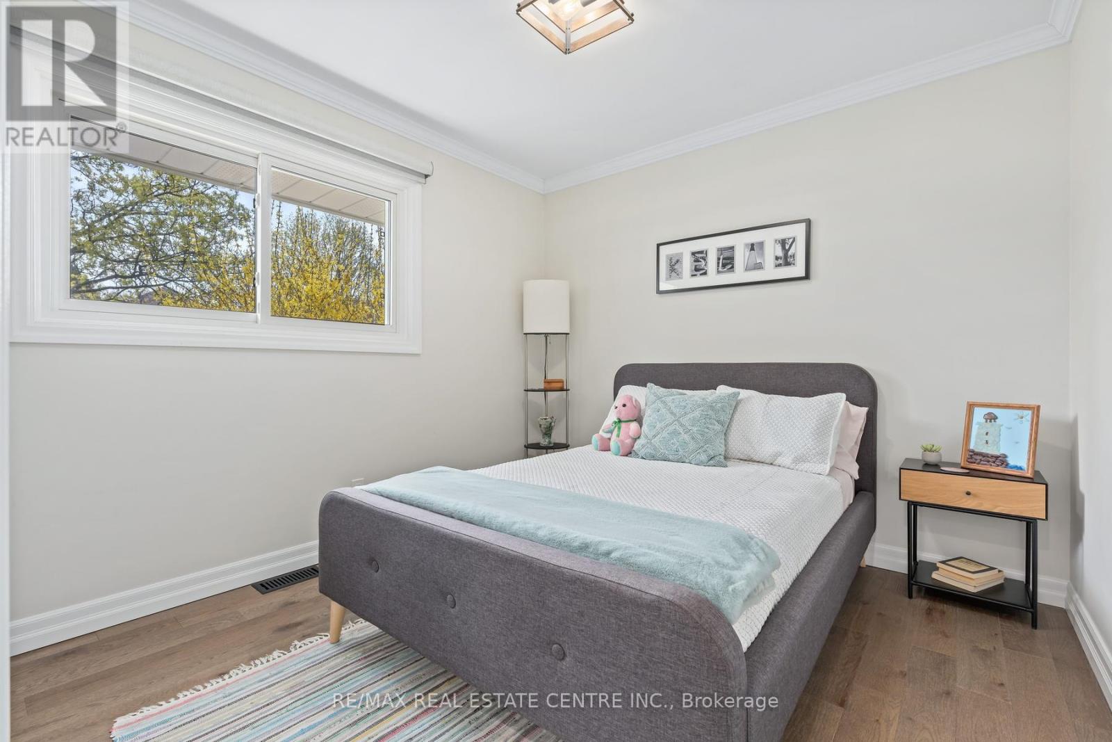 42 RIDGEWAY AVENUE - Image 21