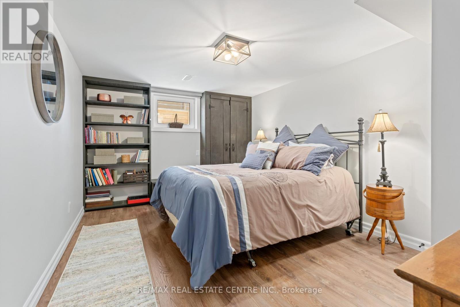 42 RIDGEWAY AVENUE - Image 25