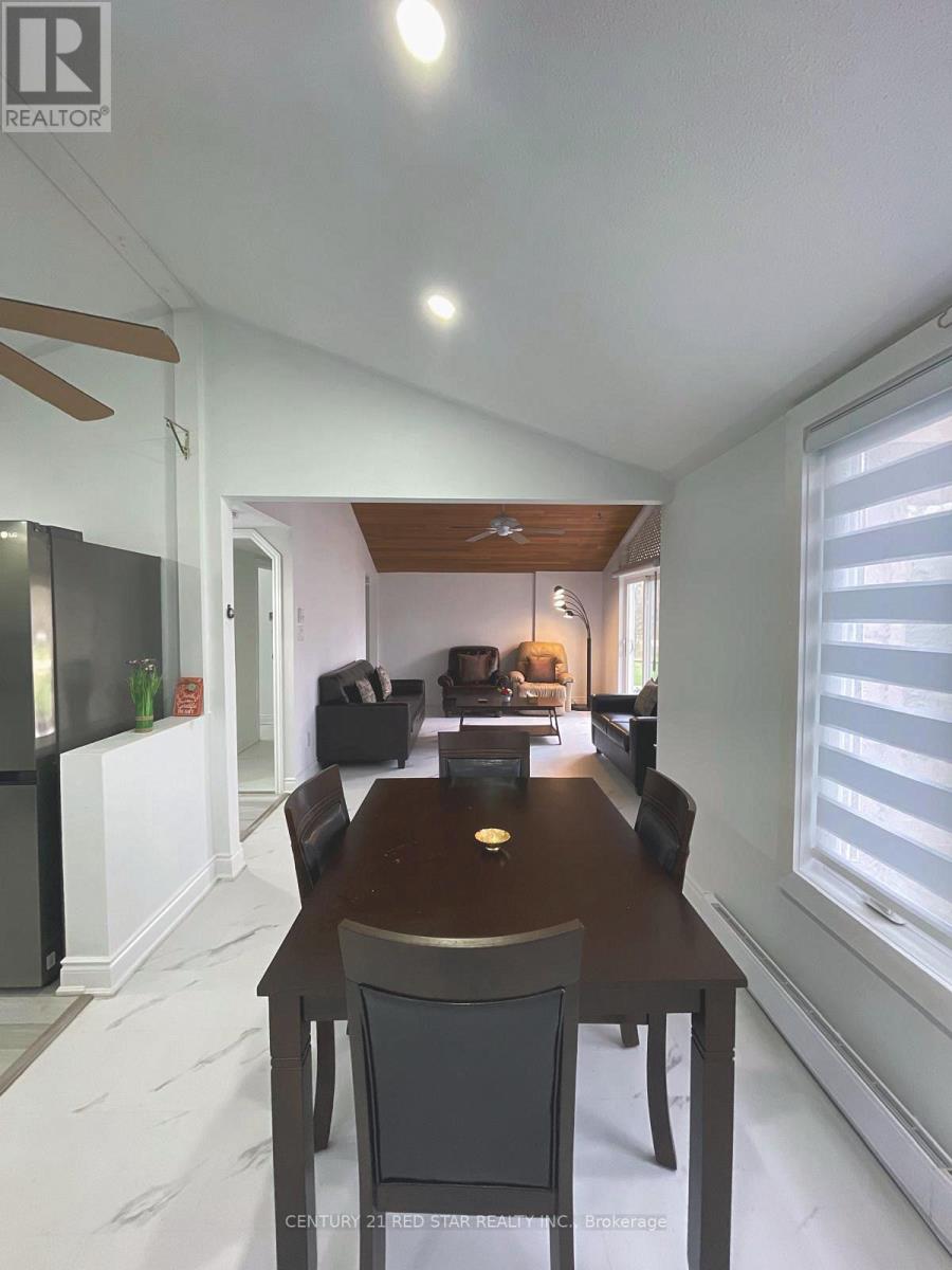 209 EVANS STREET - Image 11